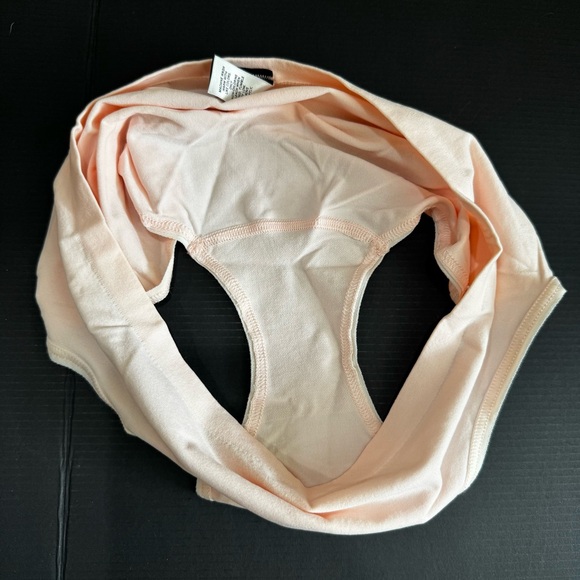 NIB Vintage Victoria’s Secret Panty M - Picture 7 of 9